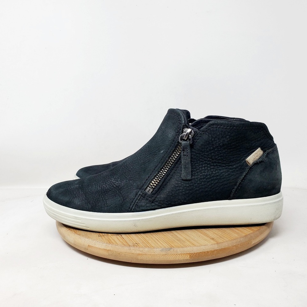 ECCO Soft 7 Low Bootie Womens 38 Black‎ Nubuck Leather Sneaker Comfort Shoes